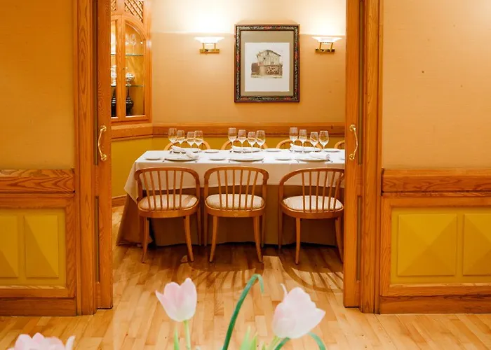 מלון Brujas De Irues Tarazona