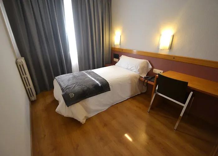 Brujas De Irues Hotell