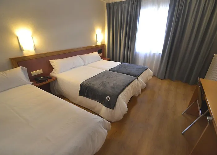 Brujas De Irues Hotell