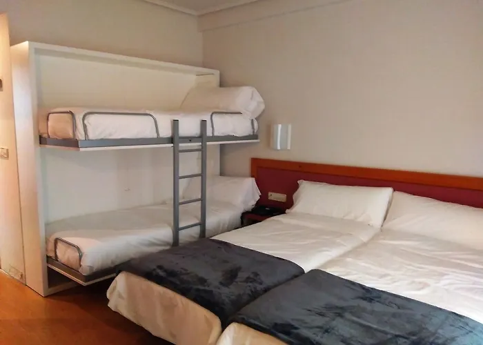 Brujas De Irues Hotell 3*